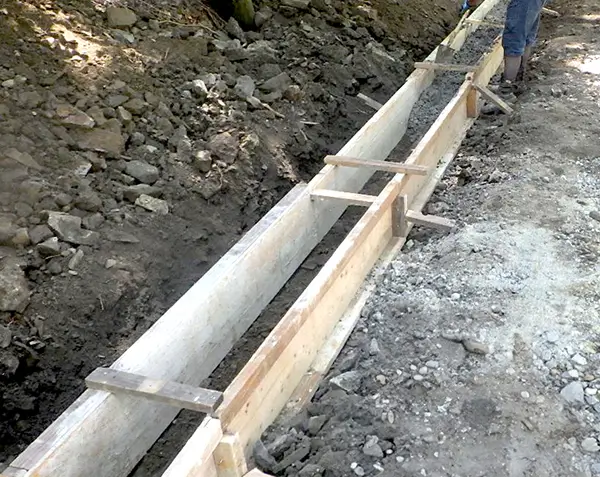 水道管の防護工事