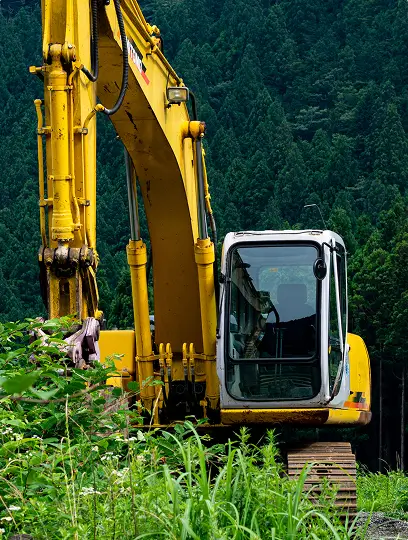 重機を使用した施工