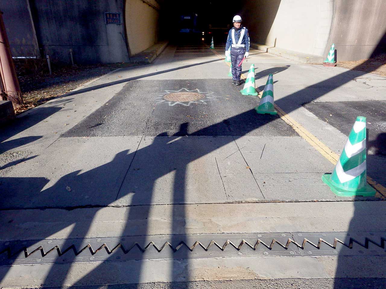 着工前（トンネル東側）